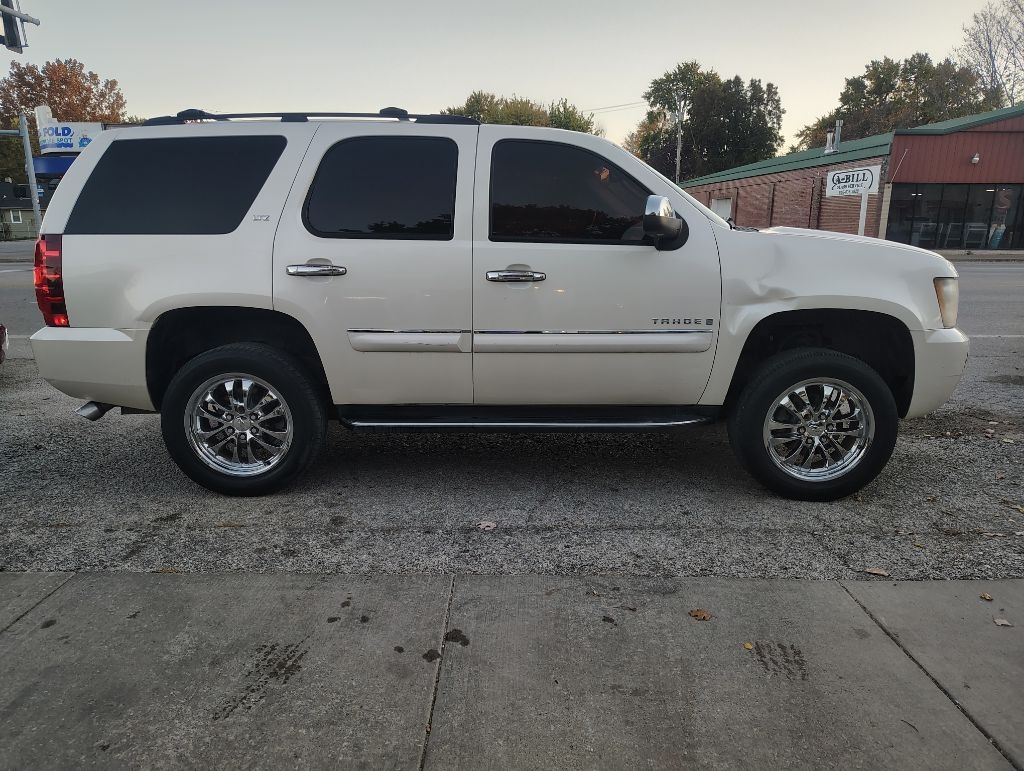 Chevrolet Tahoe  2008