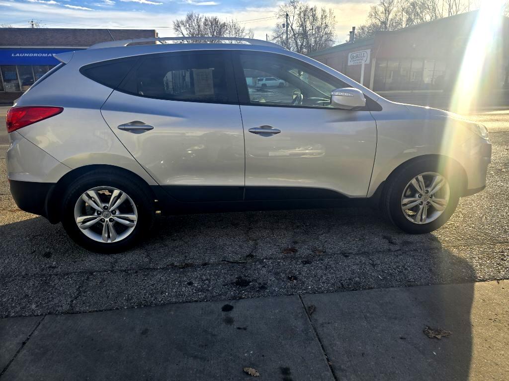 Hyundai Tucson  2013