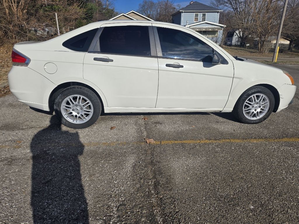 Ford Focus  2010