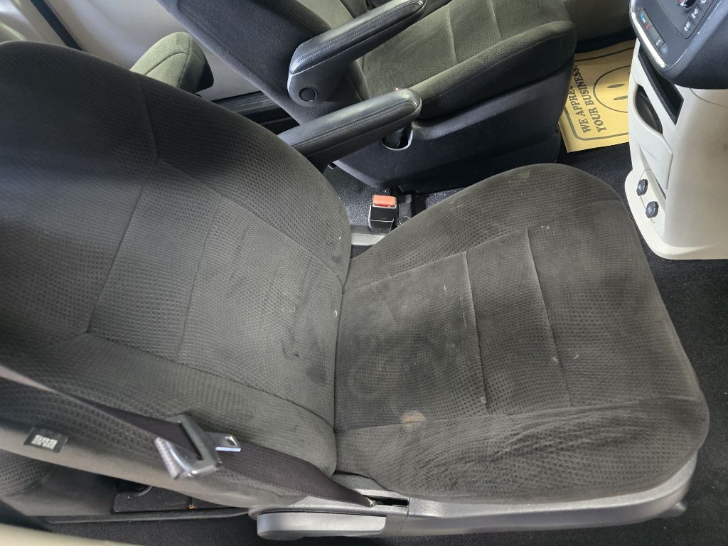 Dodge Grand Caravan  2012