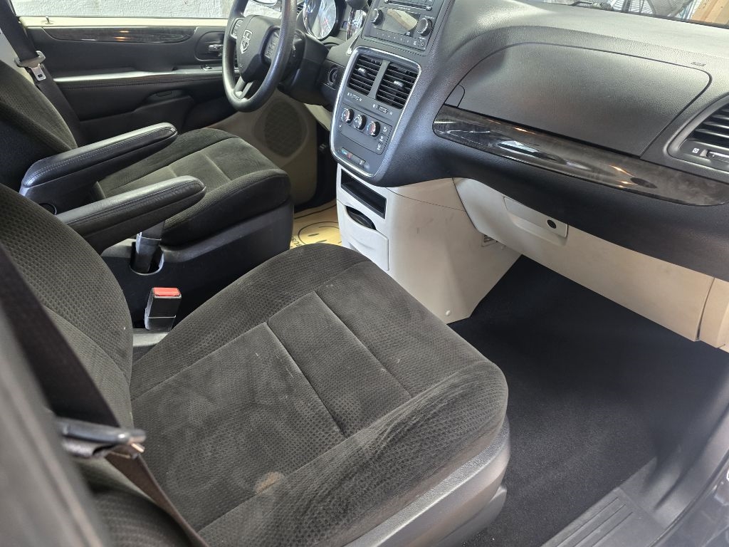 Dodge Grand Caravan  2012