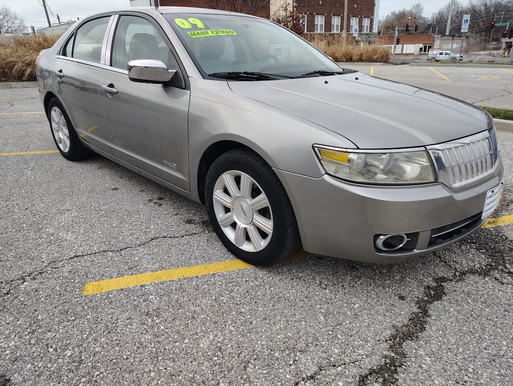 2009 Lincoln MKZ Base's photo