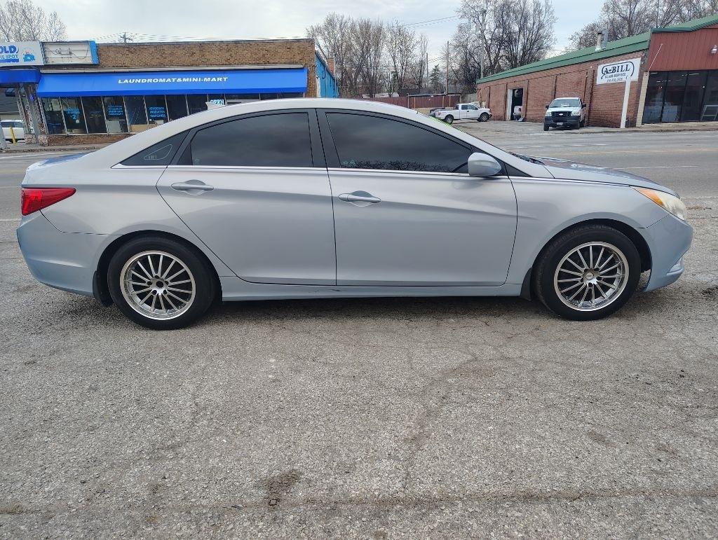 Hyundai Sonata  2013