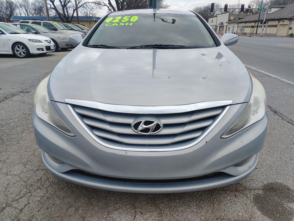 Hyundai Sonata  2013