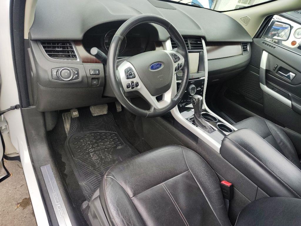 Ford Edge  2013