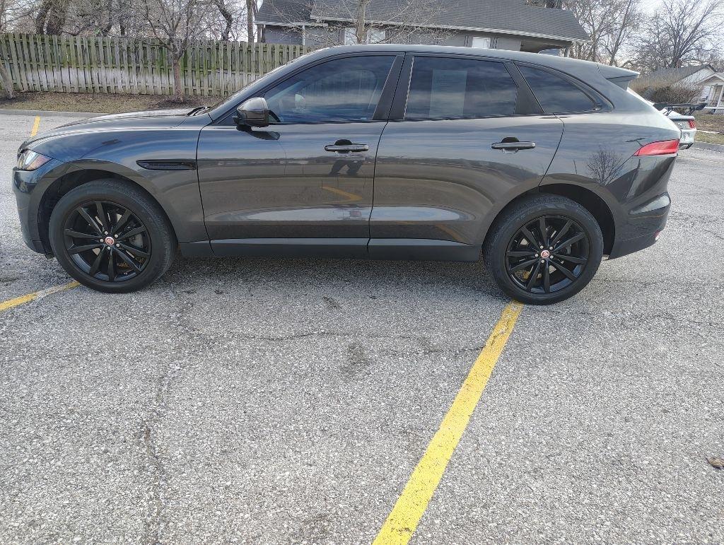 Jaguar F-Pace  2017