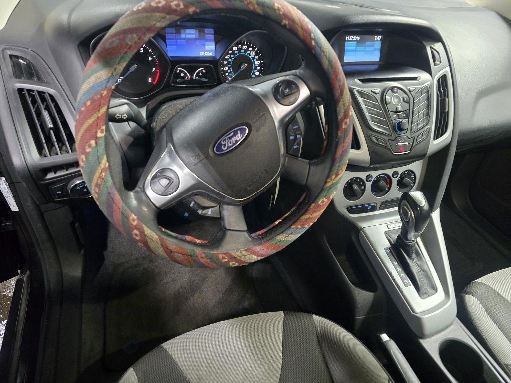 Ford Focus  2012