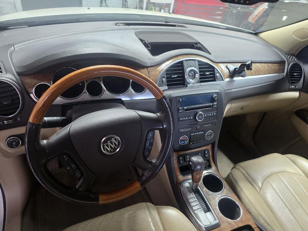 Buick Enclave  2008