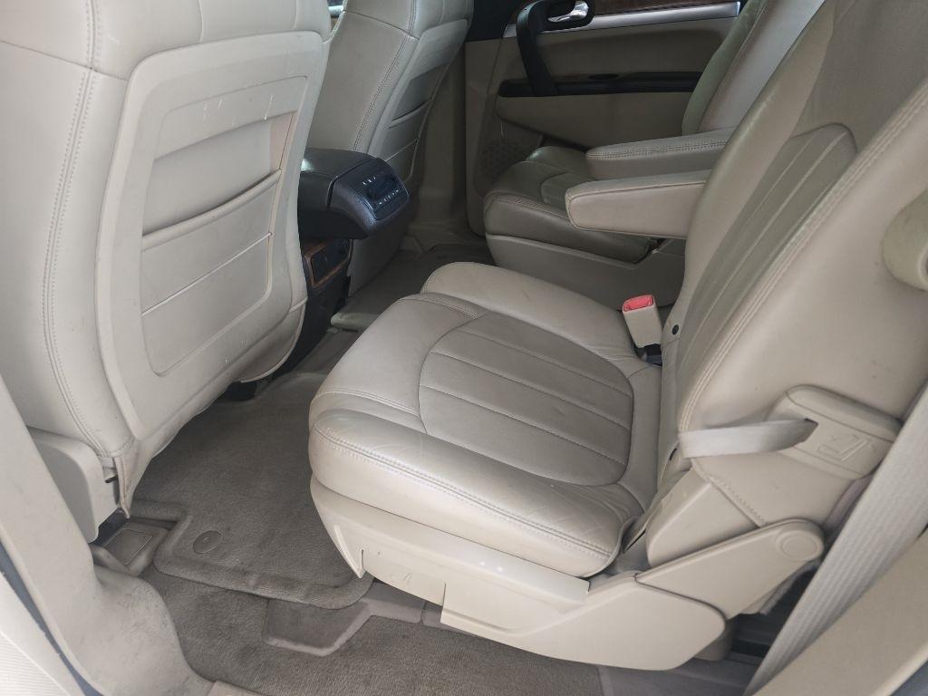 Buick Enclave  2008