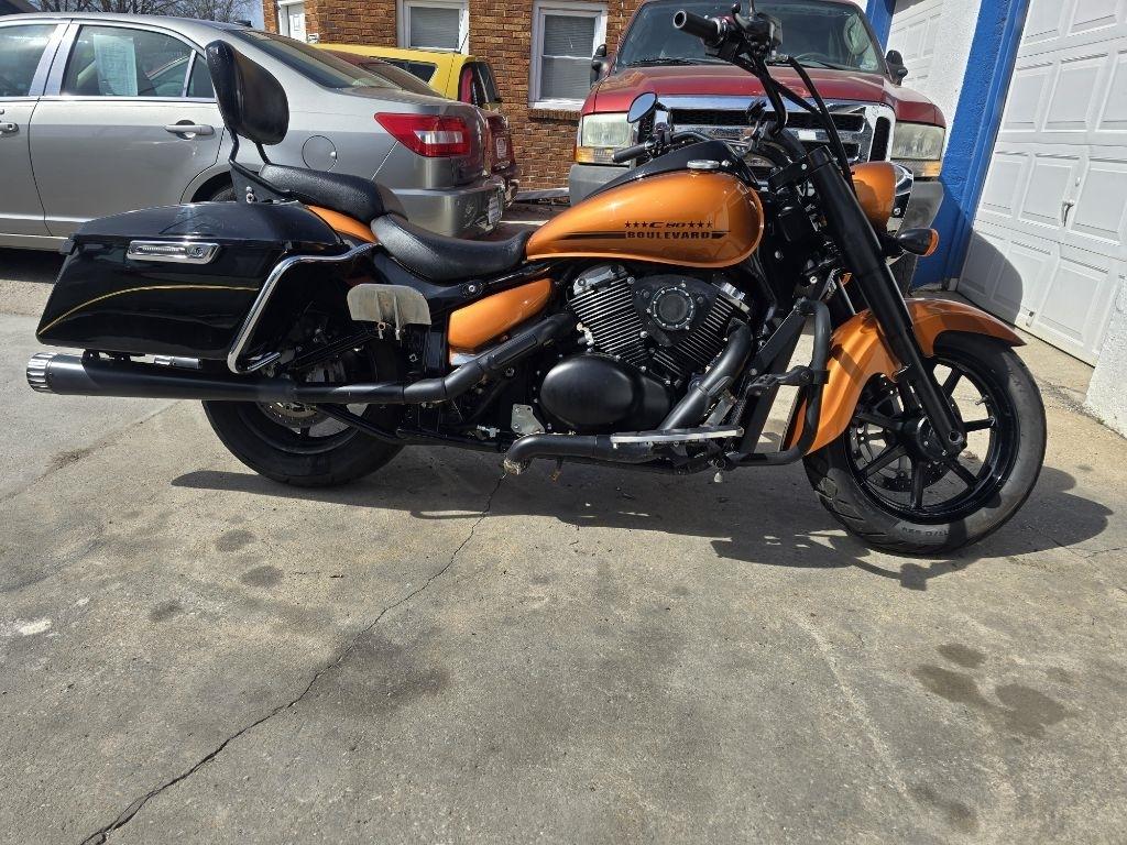 Suzuki VL1500  2016