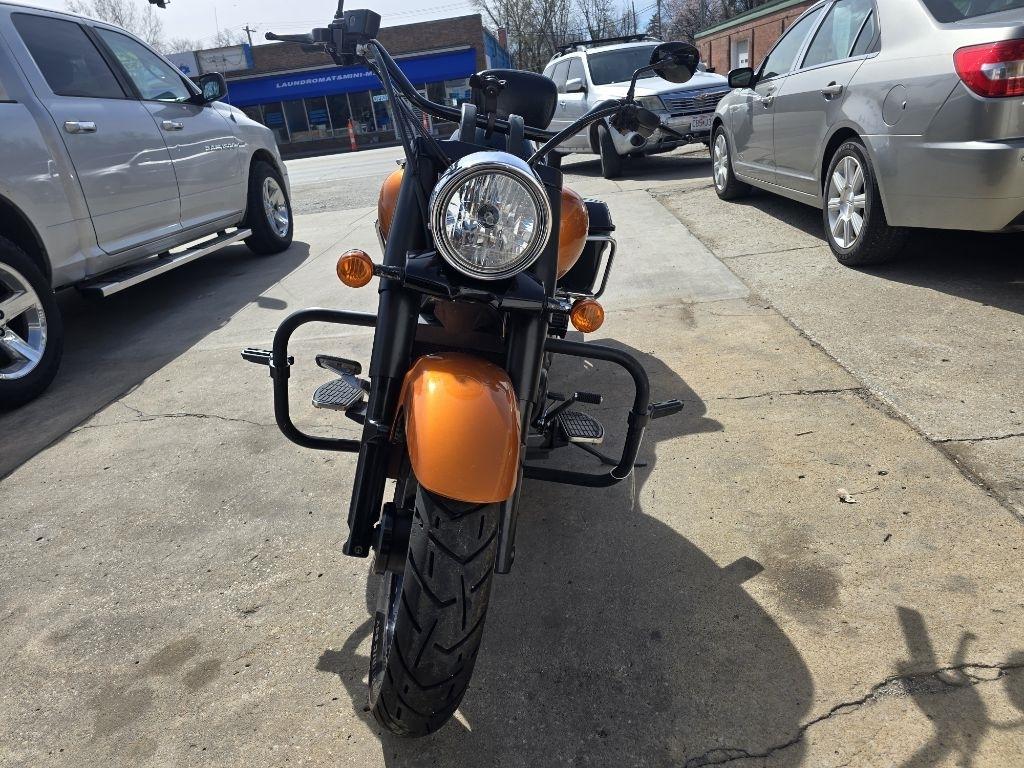 Suzuki VL1500  2016