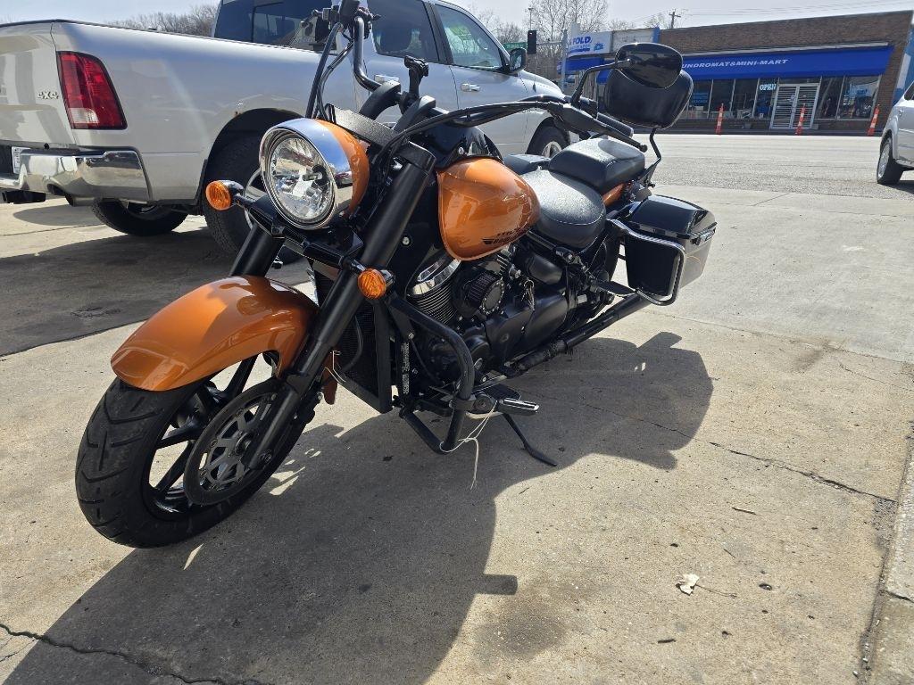 Suzuki VL1500  2016
