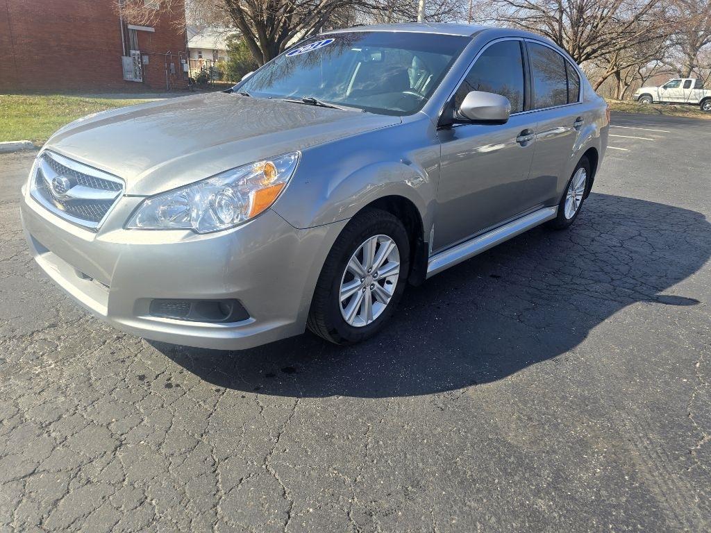 Subaru Legacy  2011
