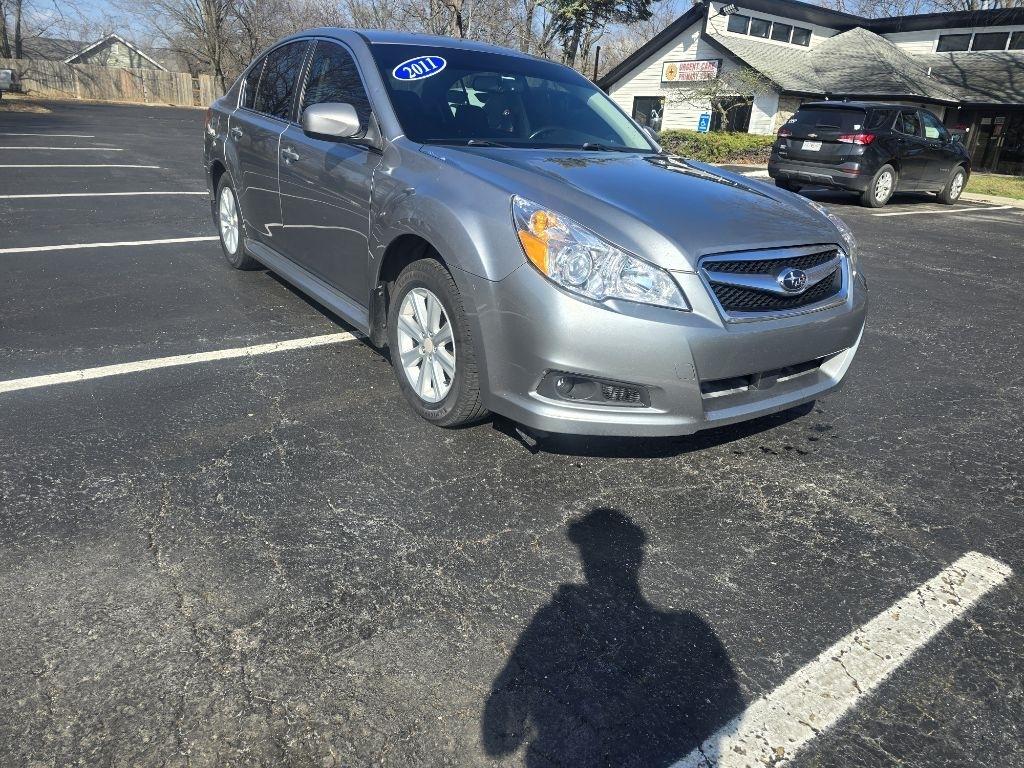 Subaru Legacy  2011