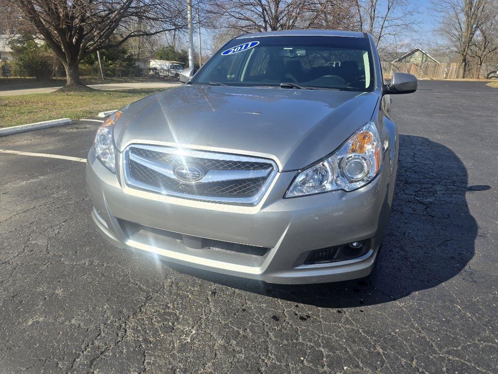 Subaru Legacy  2011
