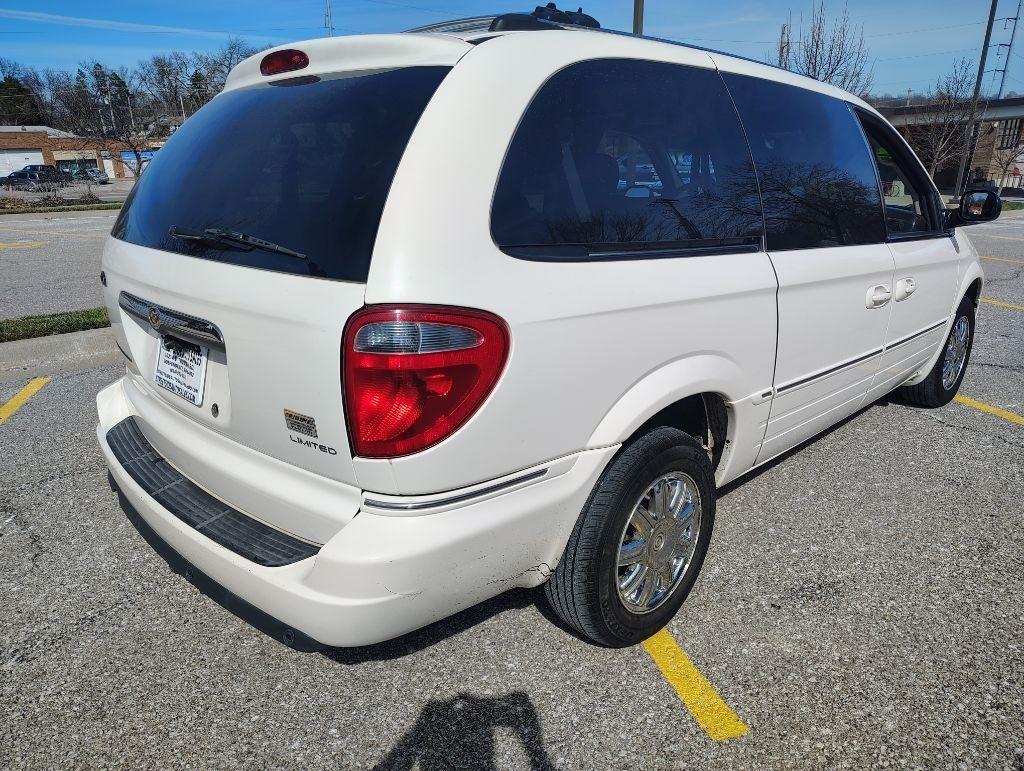 Chrysler Town & Country  2006