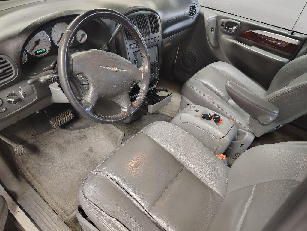 Chrysler Town & Country  2006