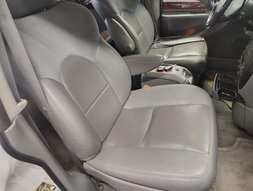 Chrysler Town & Country  2006