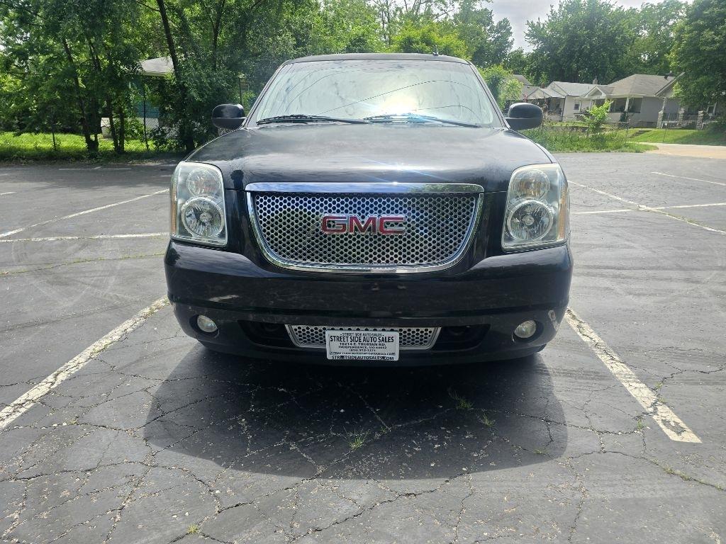 2014 GMC Yukon Denali - AWD's photo