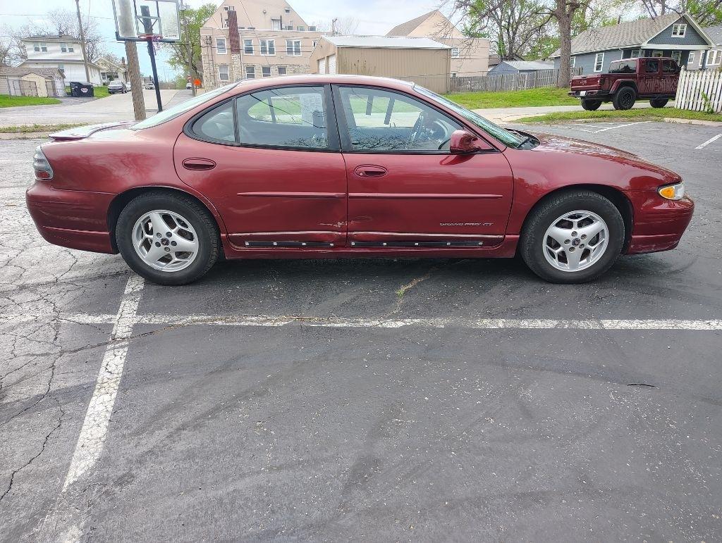 Pontiac Grand Prix  2002