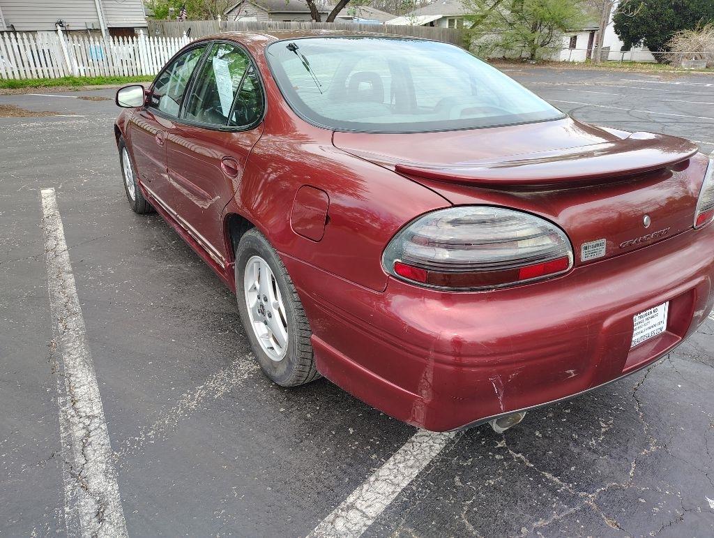Pontiac Grand Prix  2002