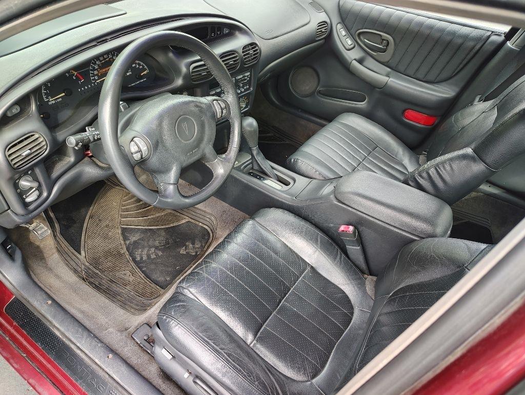 Pontiac Grand Prix  2002