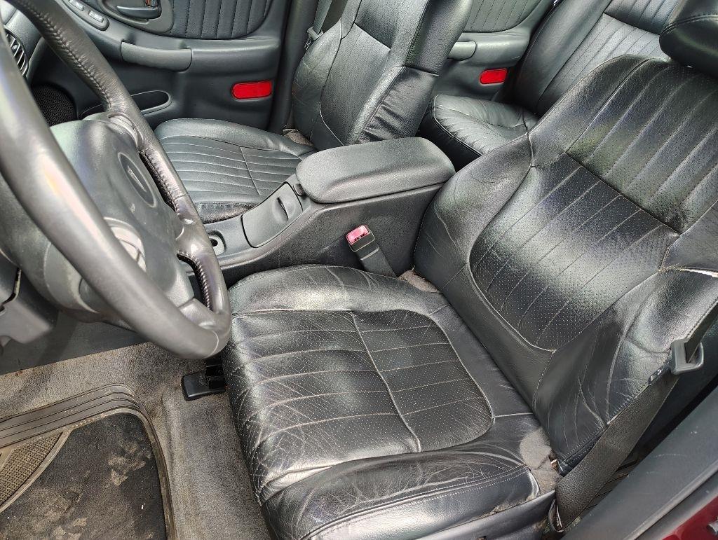 Pontiac Grand Prix  2002