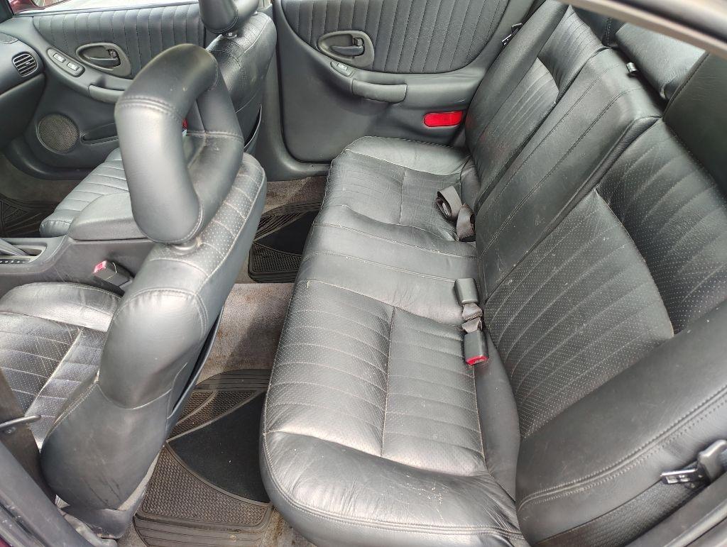 Pontiac Grand Prix  2002