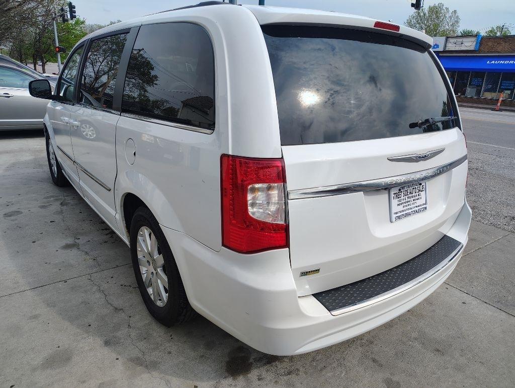 Chrysler Town & Country  2014