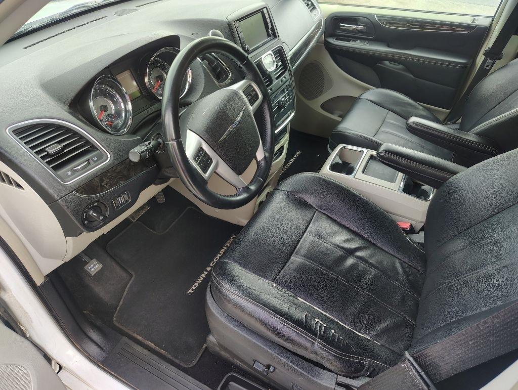 Chrysler Town & Country  2014