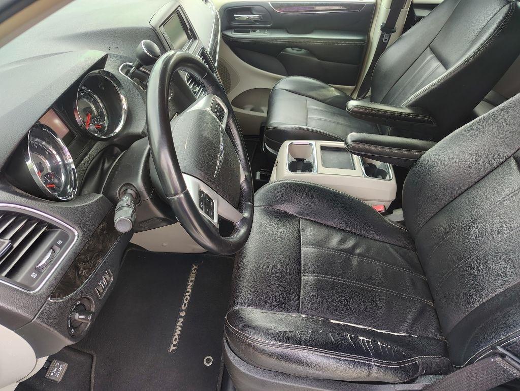 Chrysler Town & Country  2014