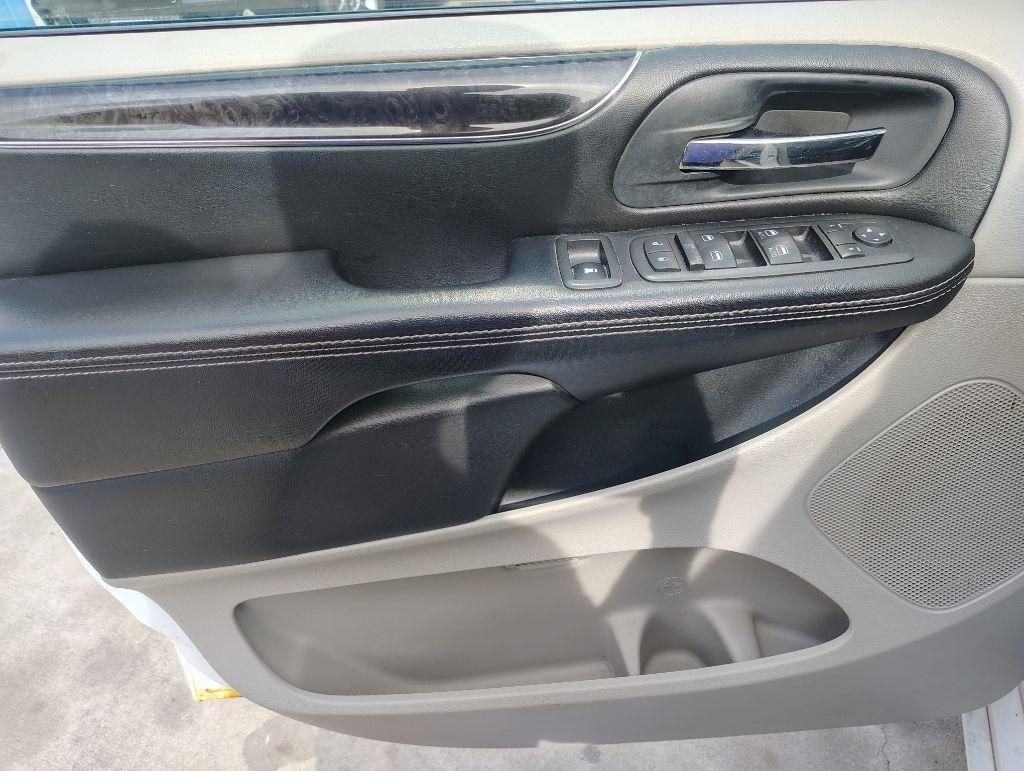 Chrysler Town & Country  2014
