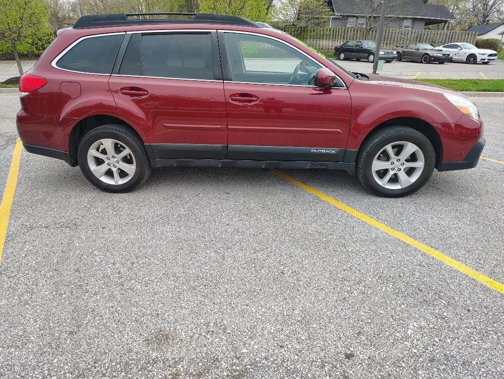 Subaru Outback  2013