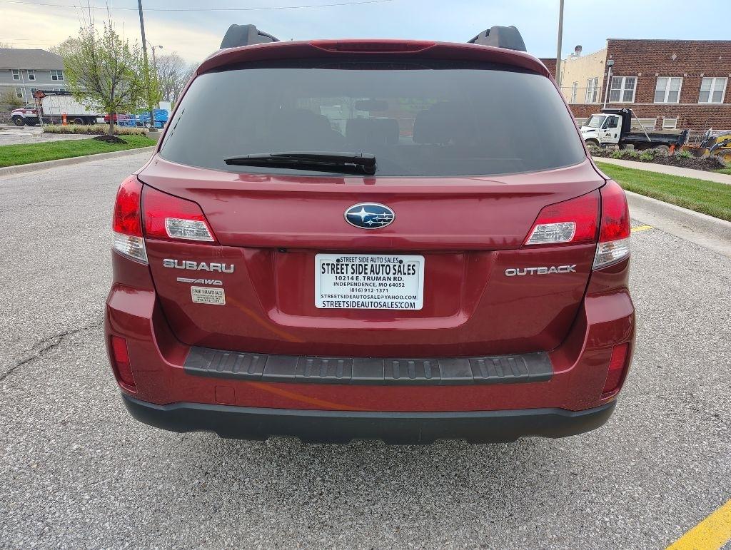 Subaru Outback  2013