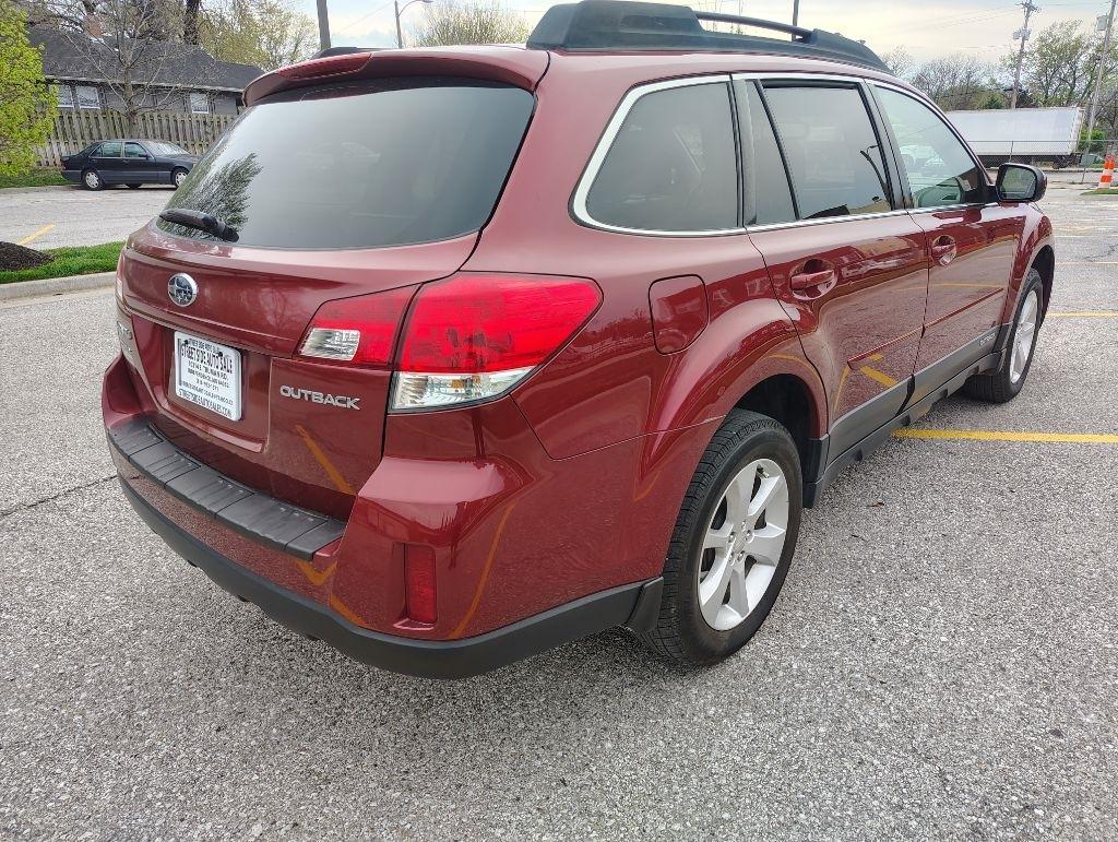 Subaru Outback  2013