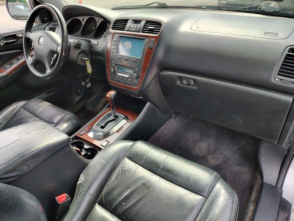 Acura MDX  2004