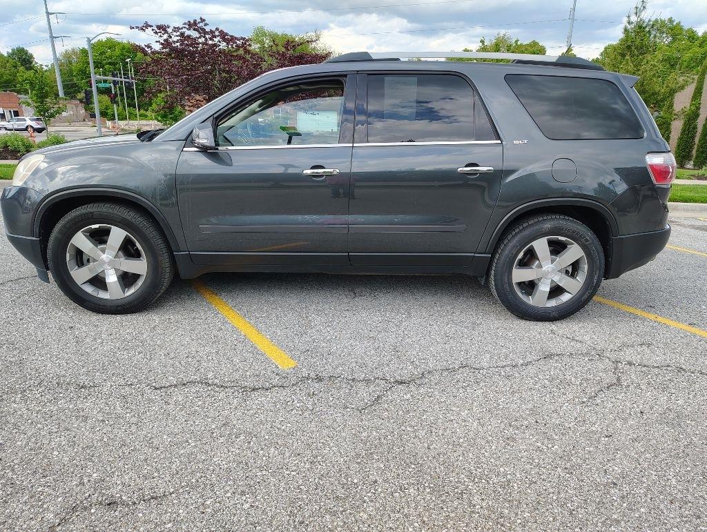 GMC Acadia  2011