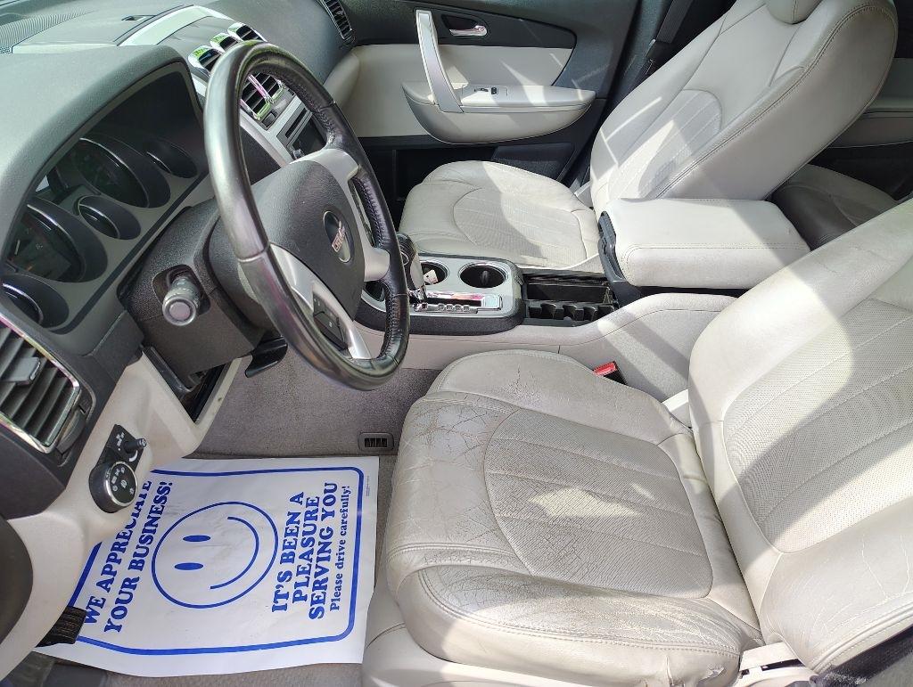 GMC Acadia  2011