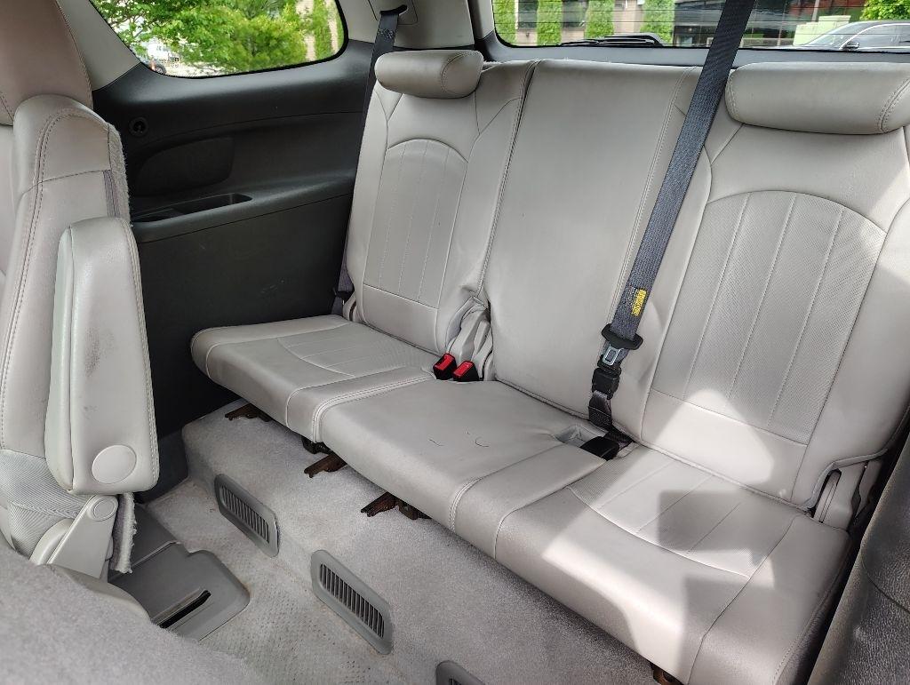GMC Acadia  2011