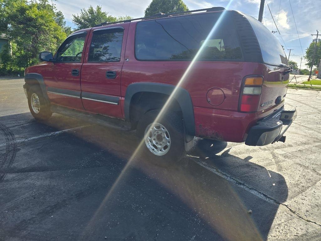 Chevrolet Suburban  2002