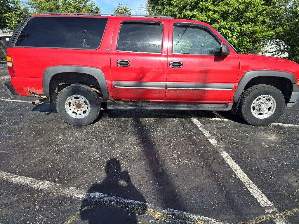 Chevrolet Suburban  2002