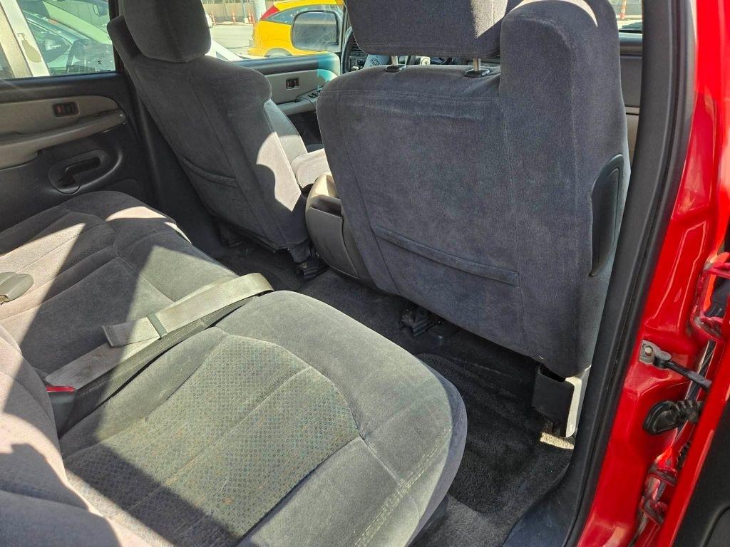 Chevrolet Suburban  2002