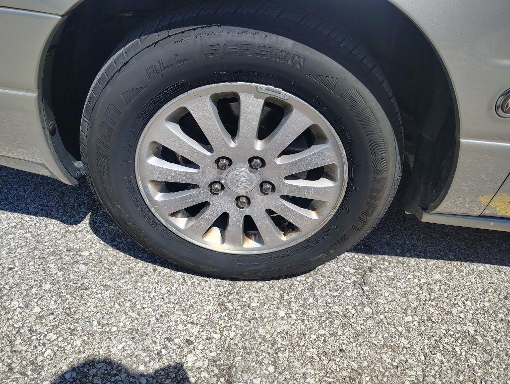 Buick LeSabre  2005