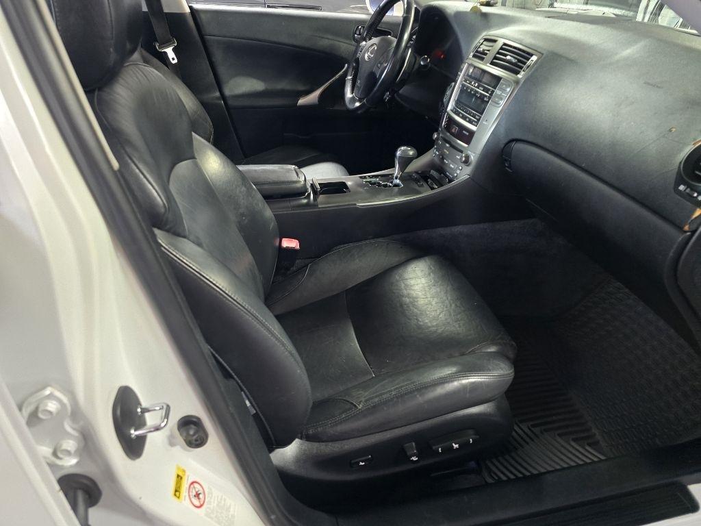 Lexus IS  2008