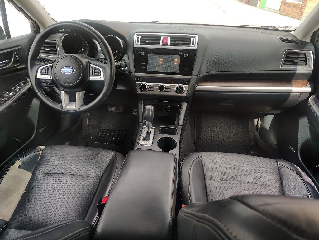 Subaru Outback  2015