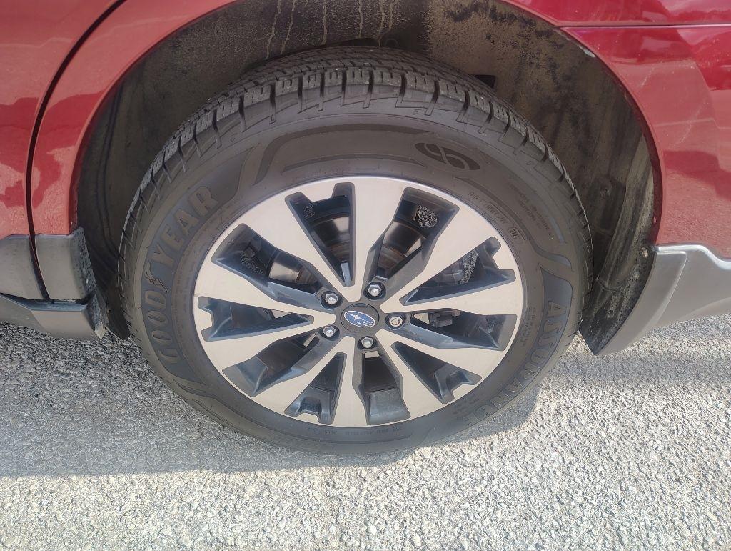 Subaru Outback  2015