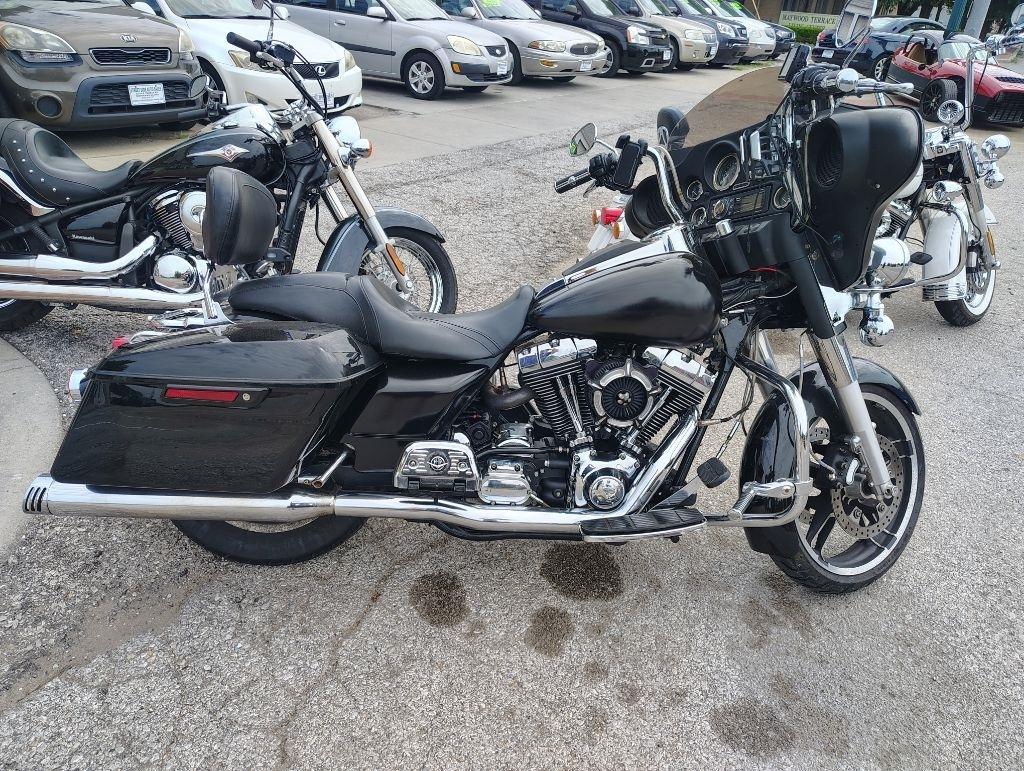 Harley-Davidson FLHTCUI  2005