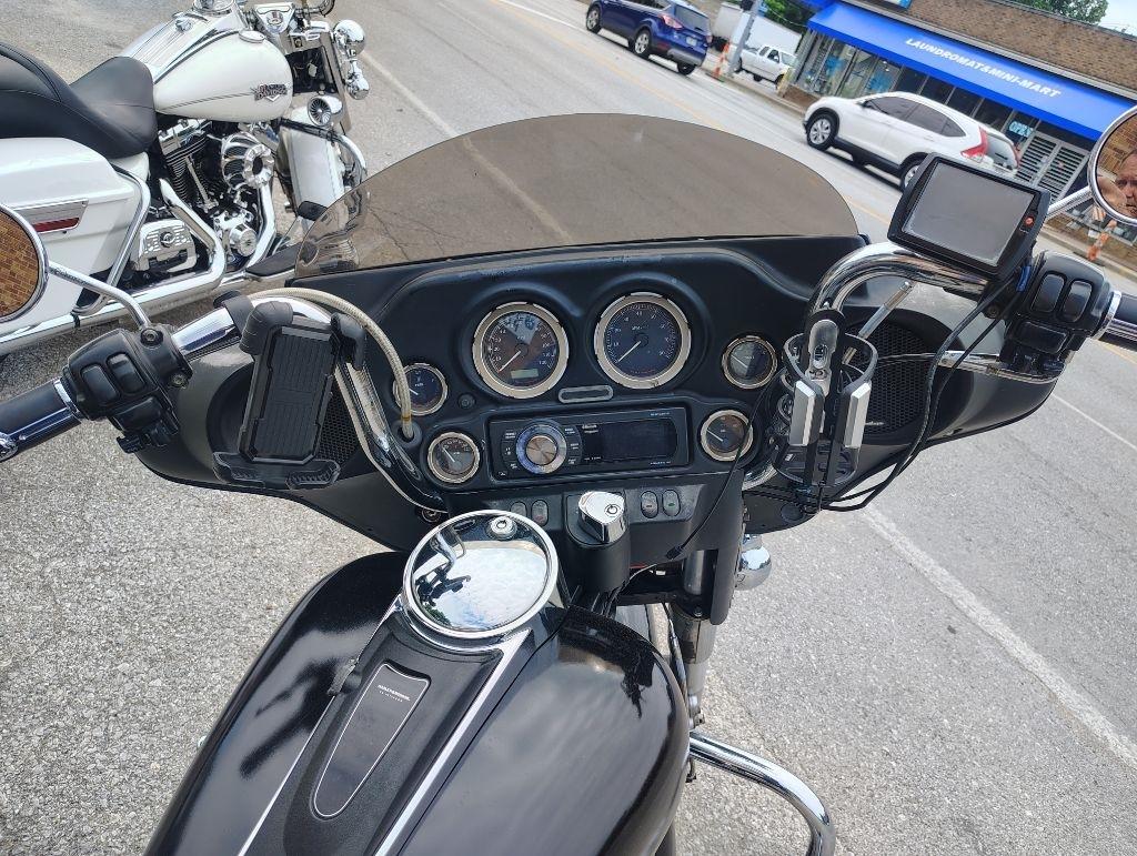 Harley-Davidson FLHTCUI  2005