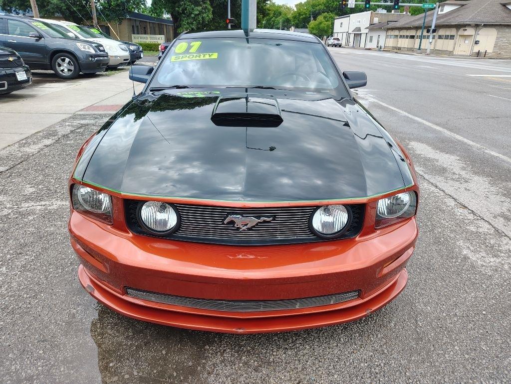 Ford Mustang  2007