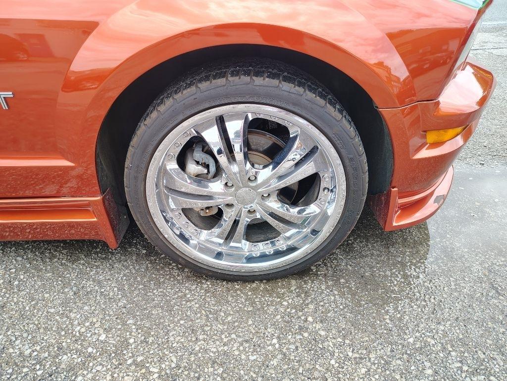 Ford Mustang  2007
